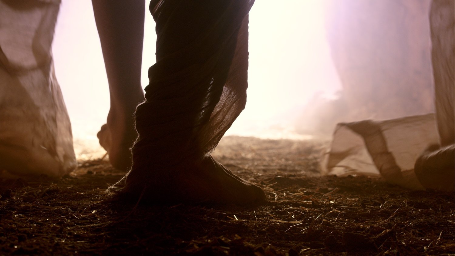 Lazarus+coming+out+of+the+grave